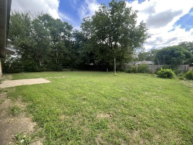 328 Hillside Court, Burleson TX 76028 - Photo 3