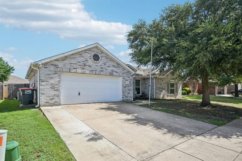 216 Meadow Lark Lane, Anna TX 75409 - Photo 3