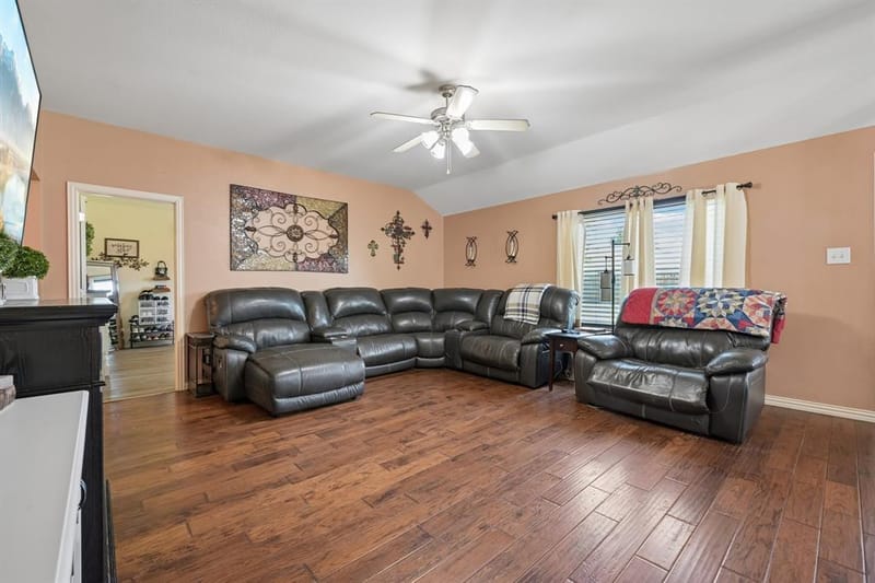 216 Meadow Lark Lane, Anna TX 75409 - Photo 4
