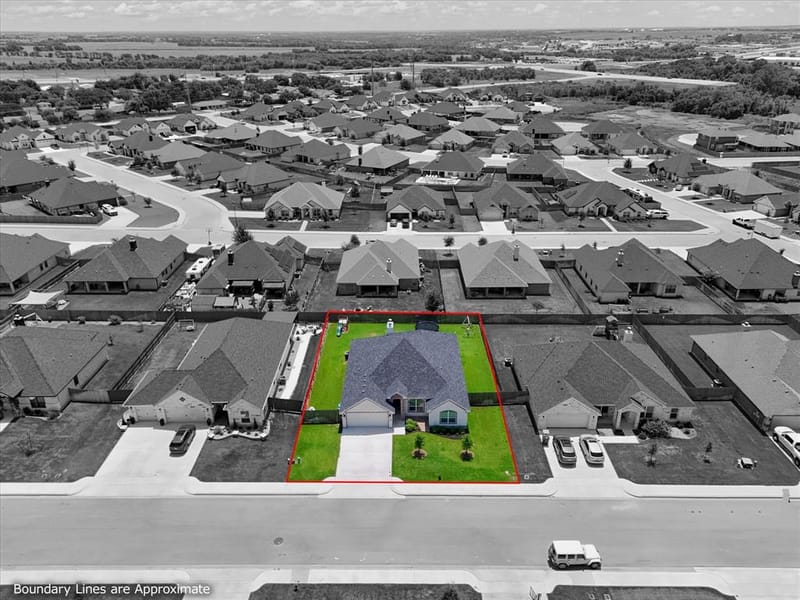 820 Secretariat Drive, Hewitt TX 76643 - Photo 36