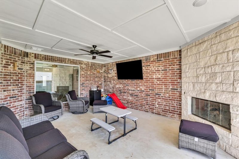 820 Secretariat Drive, Hewitt TX 76643 - Photo 29