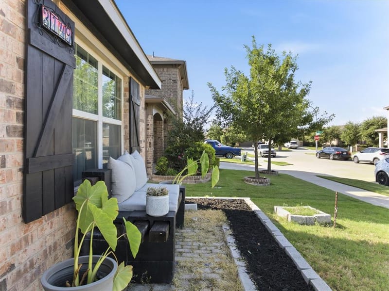 3149 Spotted Fawn Drive, Fort Worth TX 76108 - Photo 3