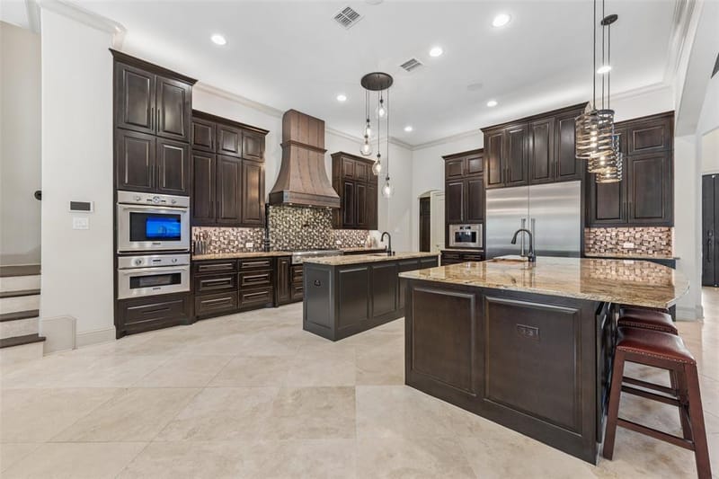 809 Lyndsey Way, Colleyville TX 76034 - Photo 11