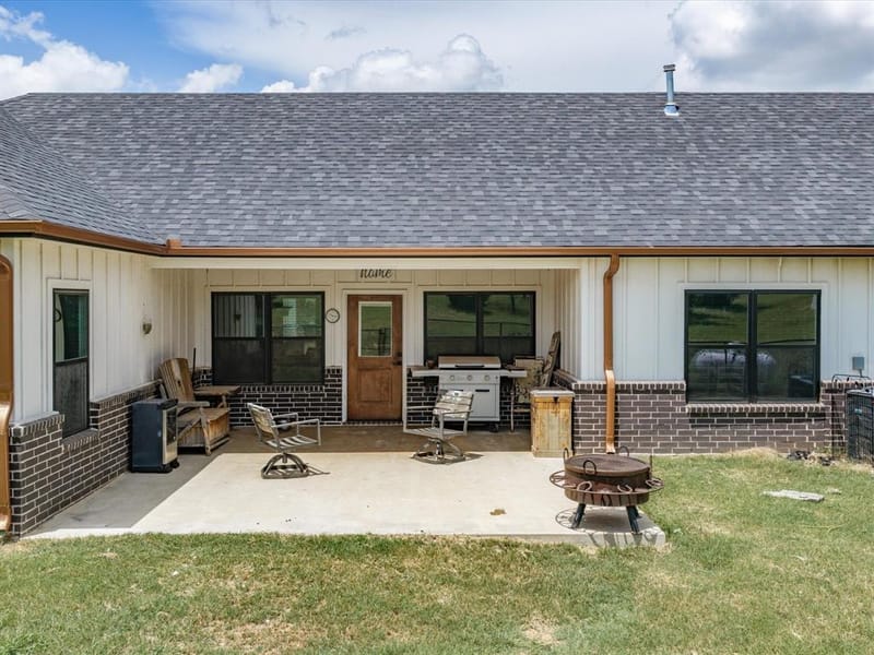 403 Polk Road, Bowie TX 76230 - Photo 34