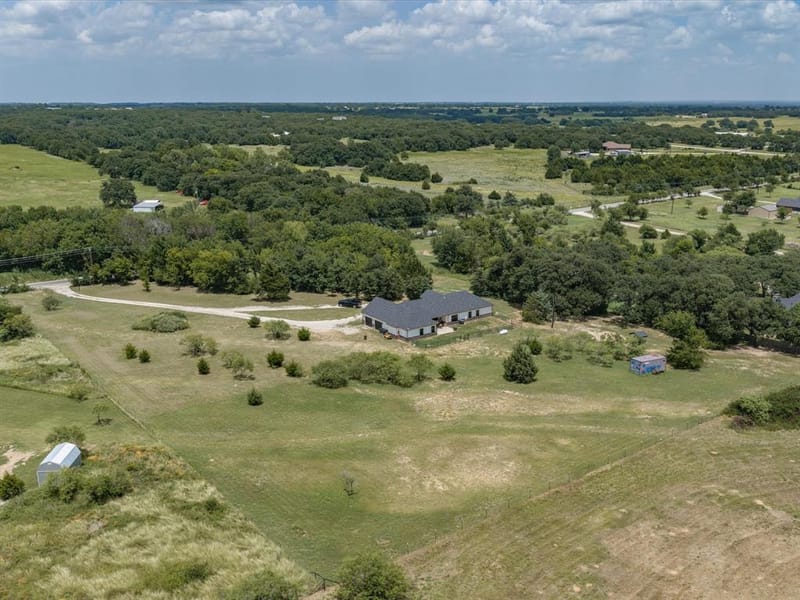 403 Polk Road, Bowie TX 76230 - Photo 35