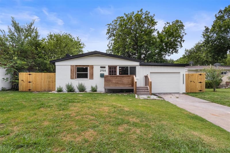 2938 Hillglenn Road, Dallas TX 75228 - Photo 4