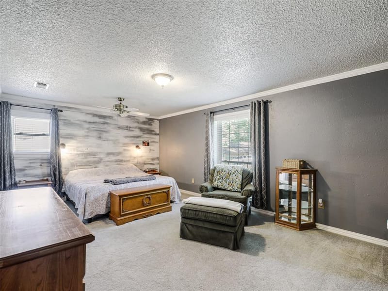 6404 Suncrest Court, North Richland Hills TX 76180 - Photo 18