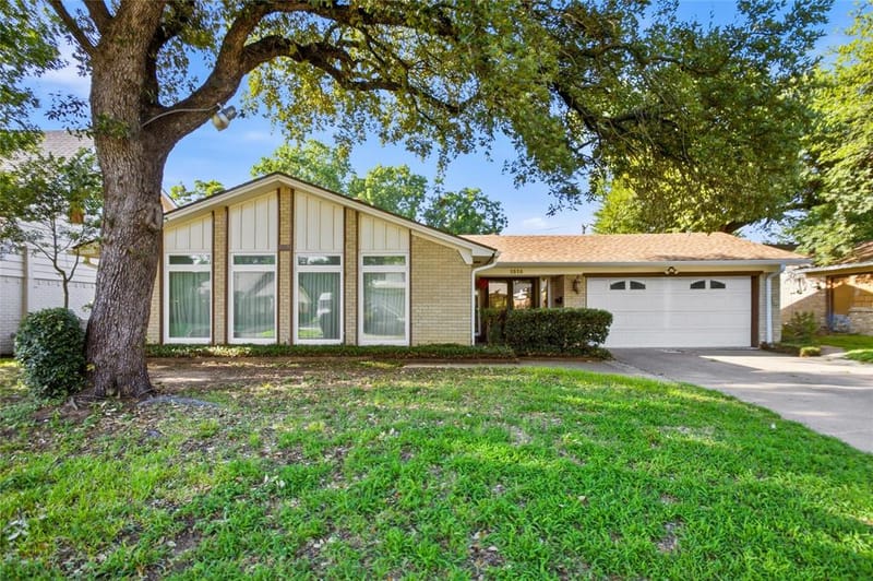 1315 Navaho Street, Arlington TX 76012