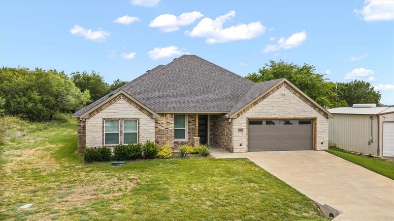 2309 Christine Drive, Granbury TX 76048 - Photo 2