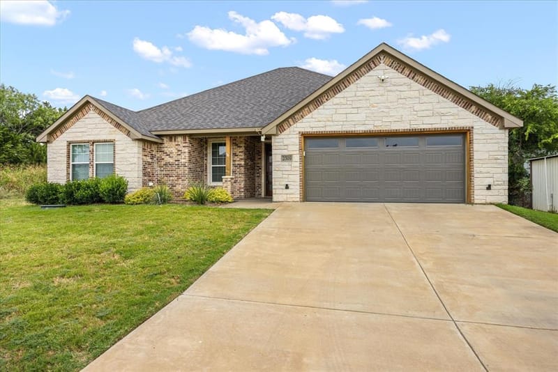 2309 Christine Drive, Granbury TX 76048 - Photo 36