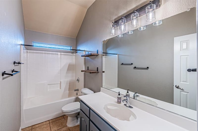 10132 Red Bluff Lane, Fort Worth TX 76177 - Photo 19