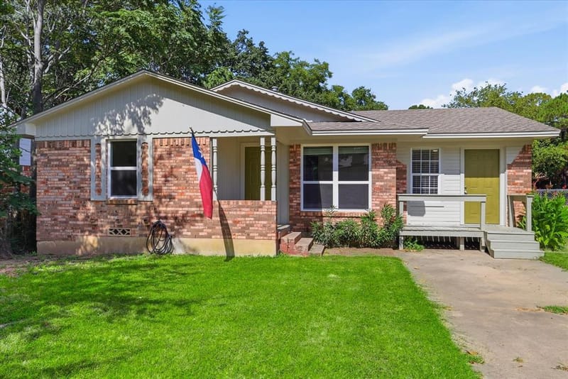 2017 Shawnee Street, Denton TX 76209 - Photo 5