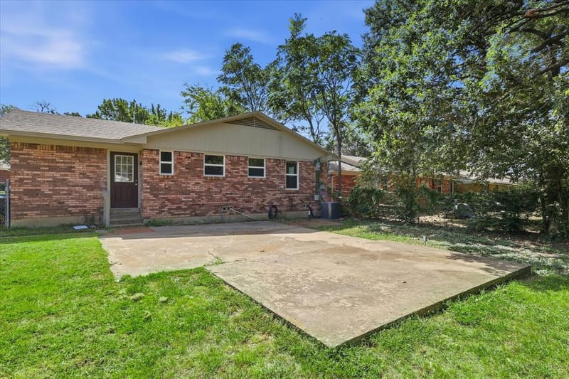 2017 Shawnee Street, Denton TX 76209 - Photo 34