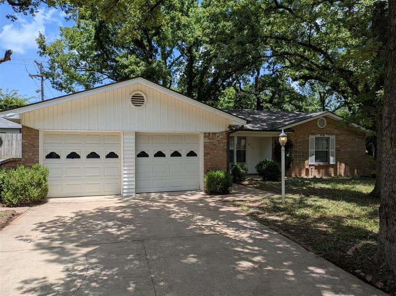 411 Baylor Drive, Arlington TX 76010