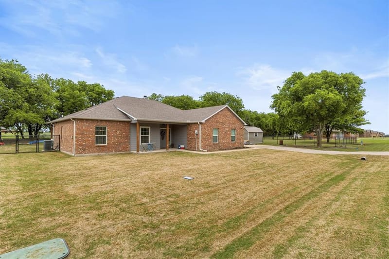 429 Collin Street, Nevada TX 75173 - Photo 28