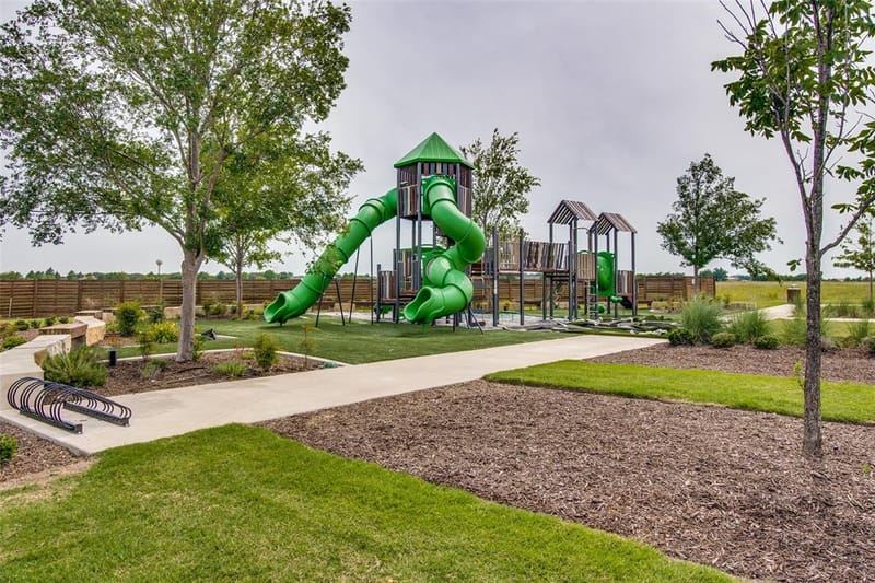 704 Pistachio Parkway, Forney TX 75126 - Photo 24