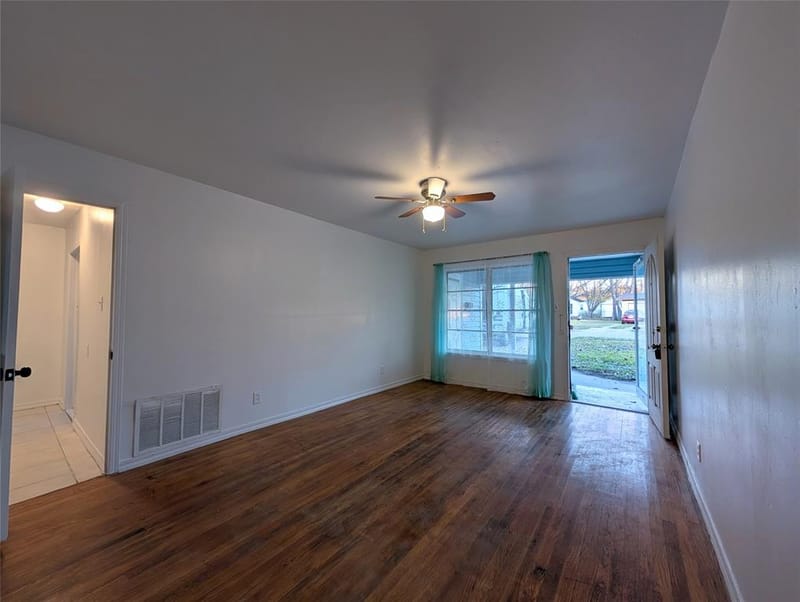 613 Grande Drive, Mesquite TX 75149 - Photo 4