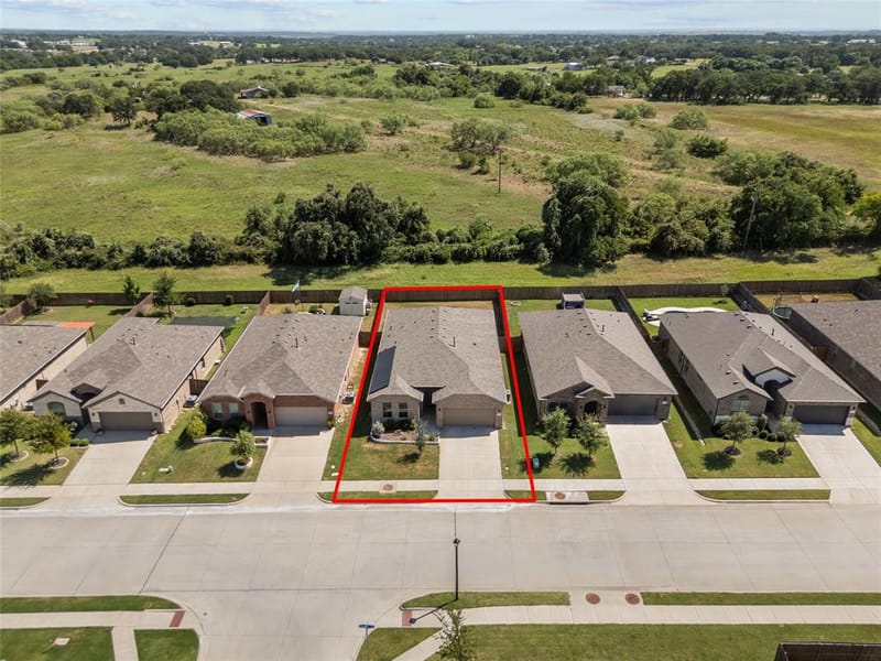 1201 Presidio Lane, Weatherford TX 76087 - Photo 4
