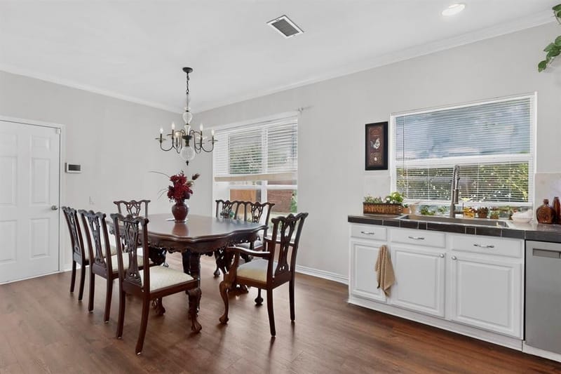 6651 Canterbury Drive, Frisco TX 75035 - Photo 5