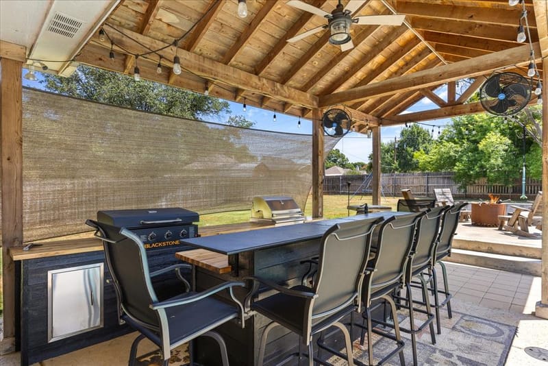 3930 Buena Vista Circle, Granbury TX 76049 - Photo 6