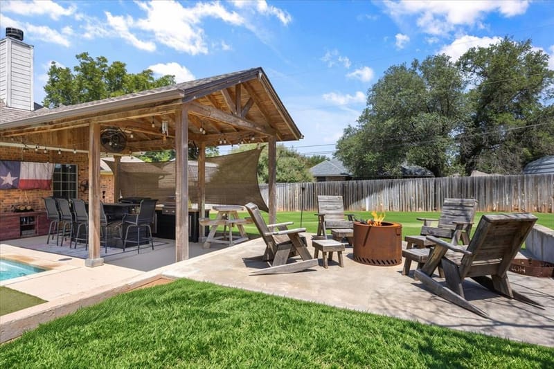 3930 Buena Vista Circle, Granbury TX 76049 - Photo 32