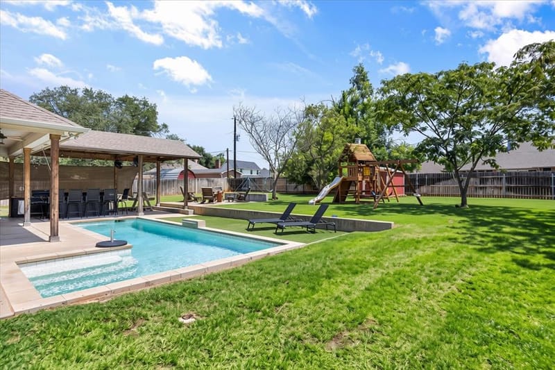 3930 Buena Vista Circle, Granbury TX 76049 - Photo 35