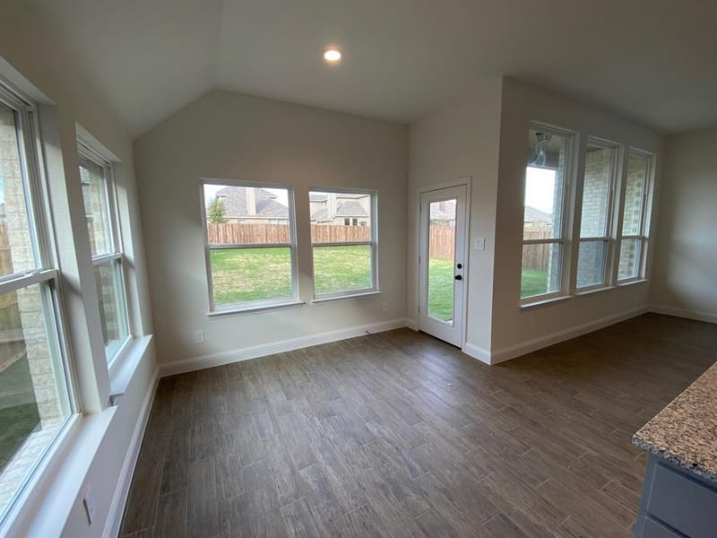 10305 Linseed Drive, Fort Worth TX 76036 - Photo 5
