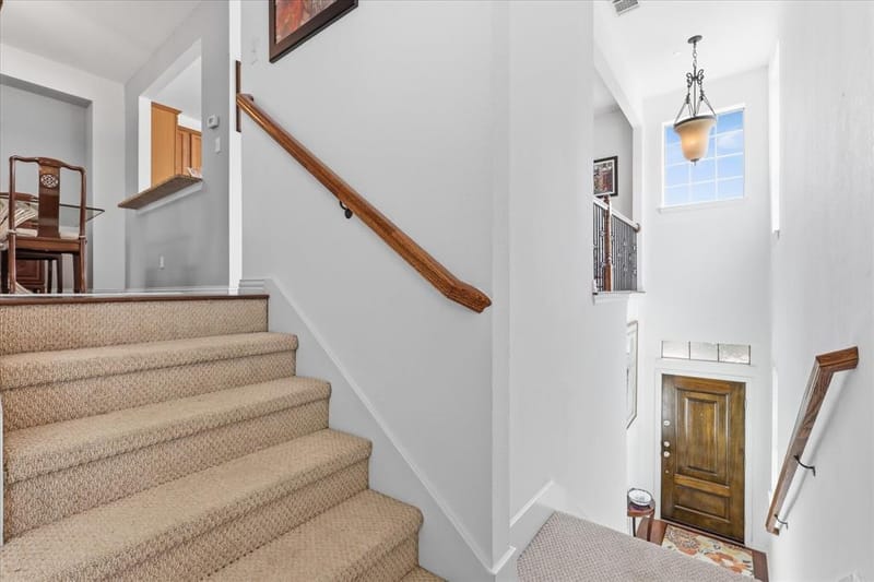 1404 Biltmore Lane, Irving TX 75063 - Photo 4