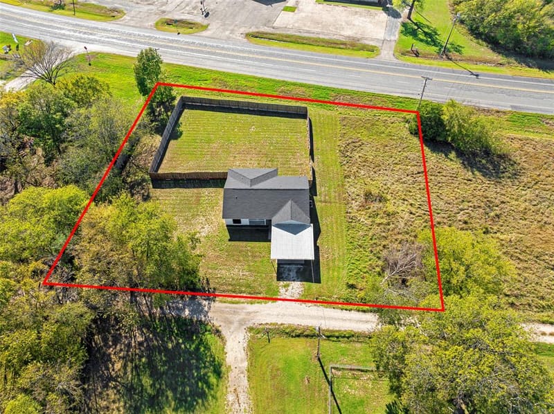 2538 County Road 3127, Greenville TX 75402 - Photo 28