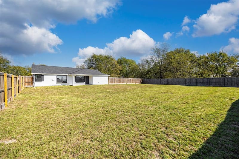 2538 County Road 3127, Greenville TX 75402 - Photo 9