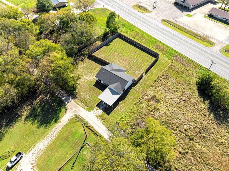 2538 County Road 3127, Greenville TX 75402 - Photo 30
