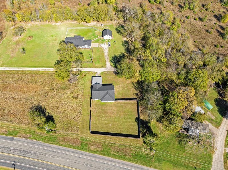 2538 County Road 3127, Greenville TX 75402 - Photo 34