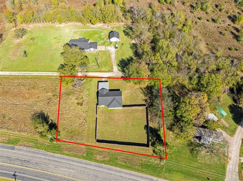 2538 County Road 3127, Greenville TX 75402 - Photo 33