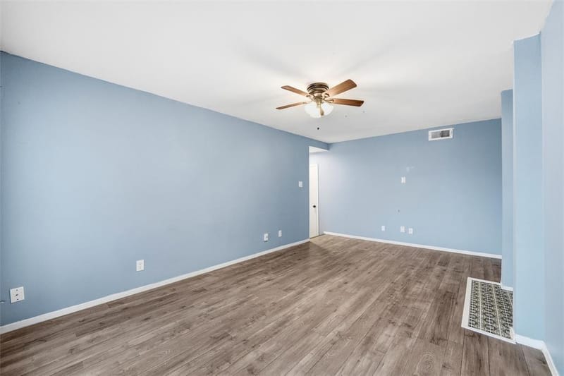 5604 Boca Raton Boulevard # 248, Fort Worth TX 76112 - Photo 6