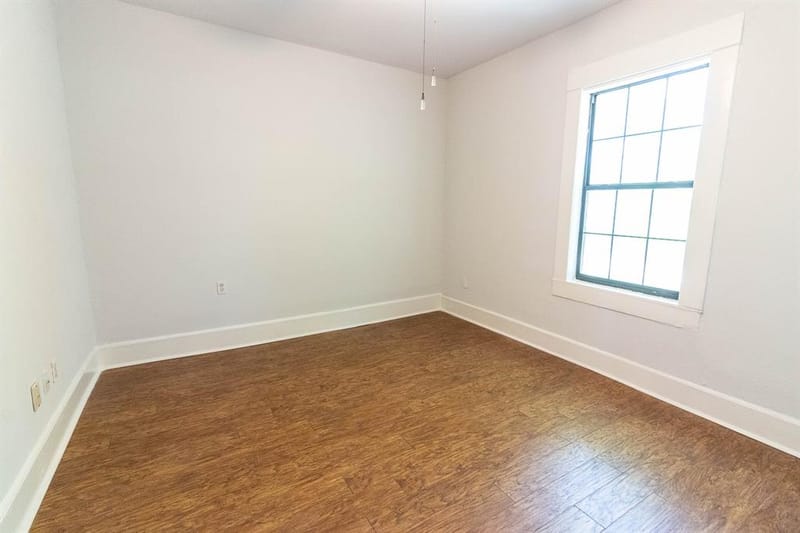 801 S Sutton Street, Mabank TX 75147 - Photo 10