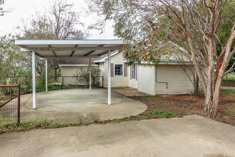 801 S Sutton Street, Mabank TX 75147 - Photo 18