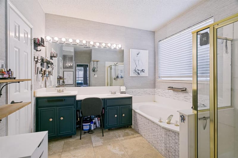 2616 Wickersham Court, Grapevine TX 76051 - Photo 8
