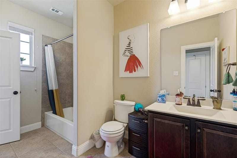 1017 Brook Hollow Drive, Euless TX 76039 - Photo 14