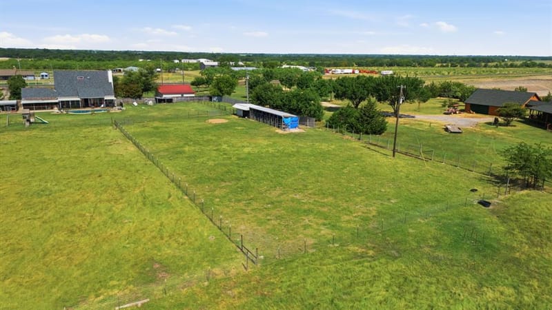 10732 Fm 1385, Pilot Point TX 76258 - Photo 7