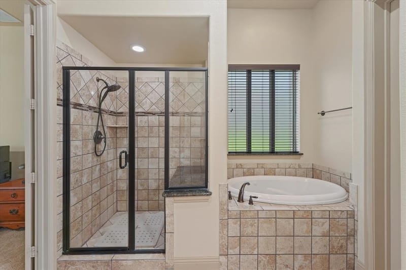 7910 Edgeglen Trail, Sachse TX 75048 - Photo 15