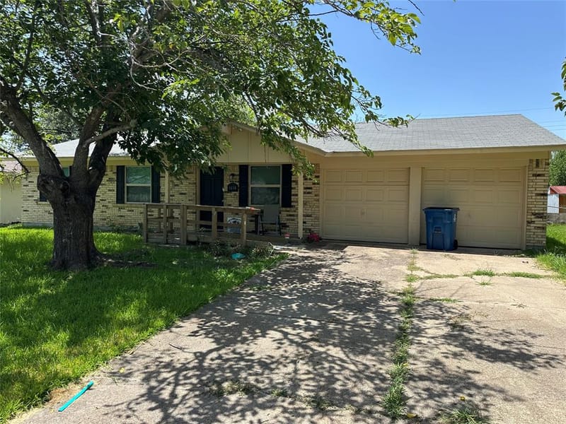 1614 Lee Street, Kaufman TX 75142 - Photo 32