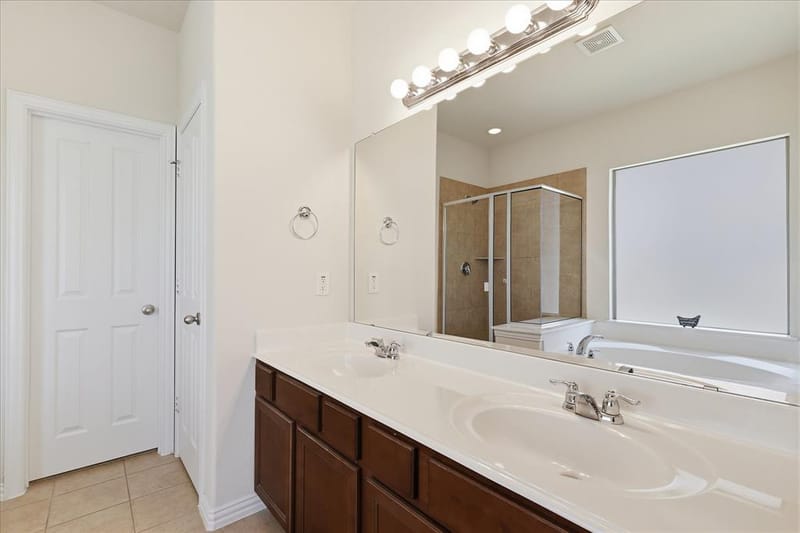 712 Hawk Valley Drive, Little Elm TX 75068 - Photo 23