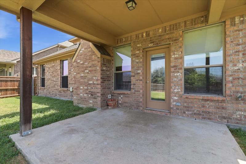 712 Hawk Valley Drive, Little Elm TX 75068 - Photo 35
