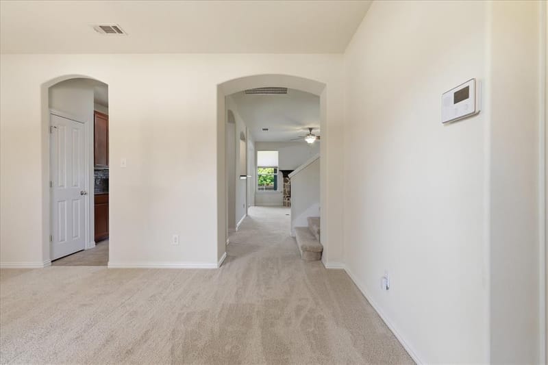 712 Hawk Valley Drive, Little Elm TX 75068 - Photo 4