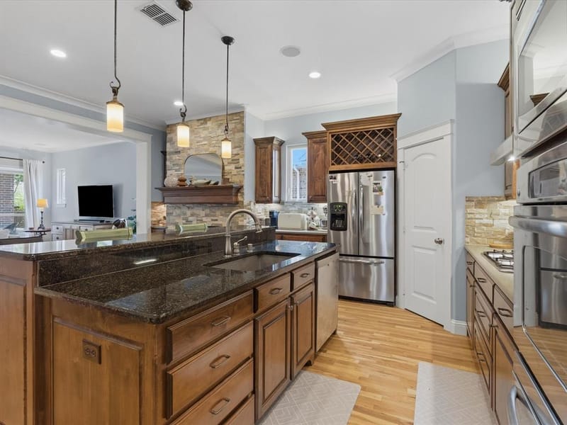 7204 Cheltenham Avenue, McKinney TX 75071 - Photo 9