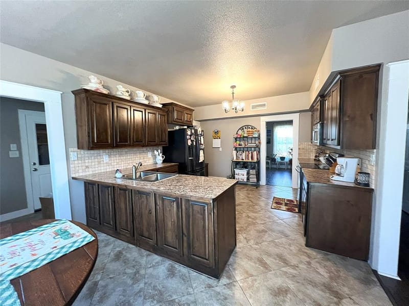 1447 County Road 189, Gainesville TX 76240 - Photo 3