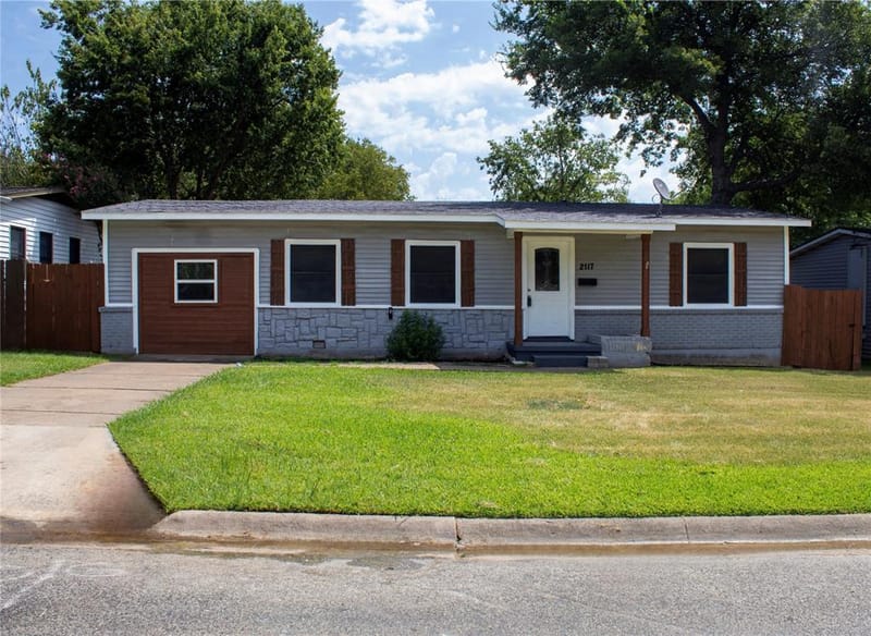 2117 N Hickory Street, Sherman TX 75092 - Photo 24
