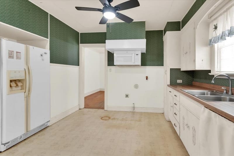 1411 Main Street, Denison TX 75020 - Photo 11