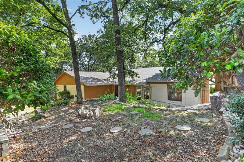 1820 Holly Oak Street, Arlington TX 76012 - Photo 26