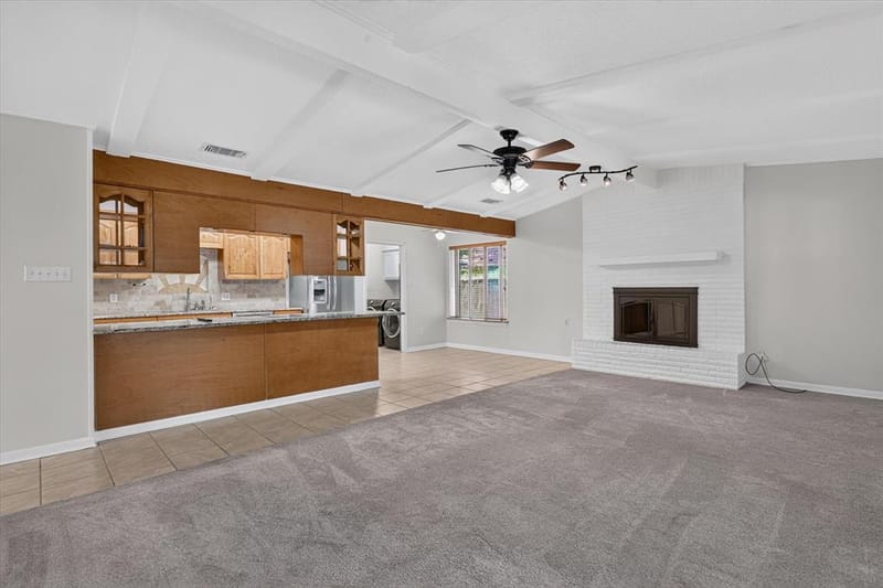 1820 Holly Oak Street, Arlington TX 76012 - Photo 7